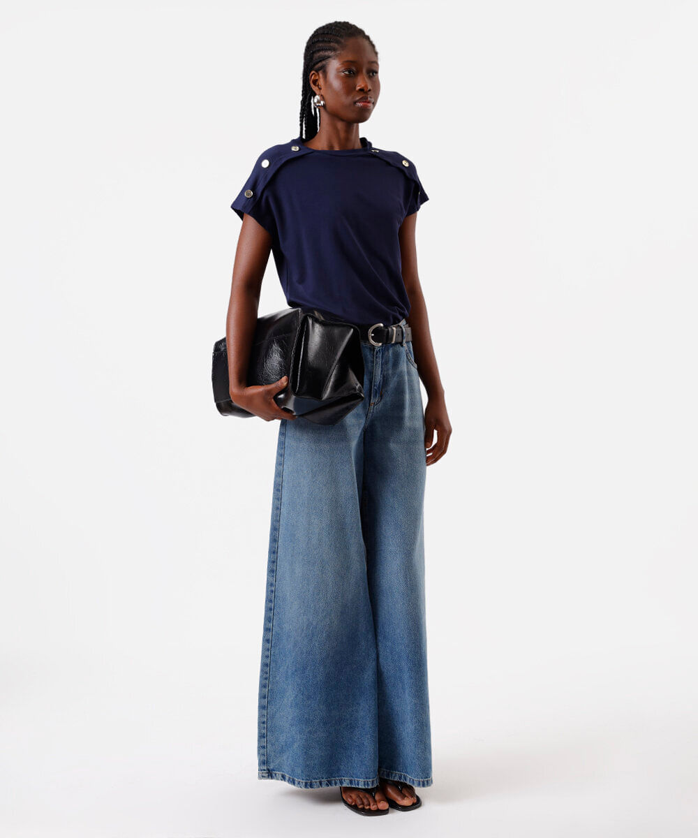 blusa feminina de viscose com botões azul