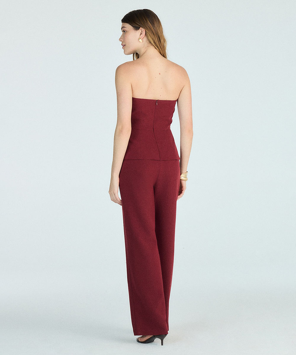macacão peplum feminino de alfaiataria sem alça vinho