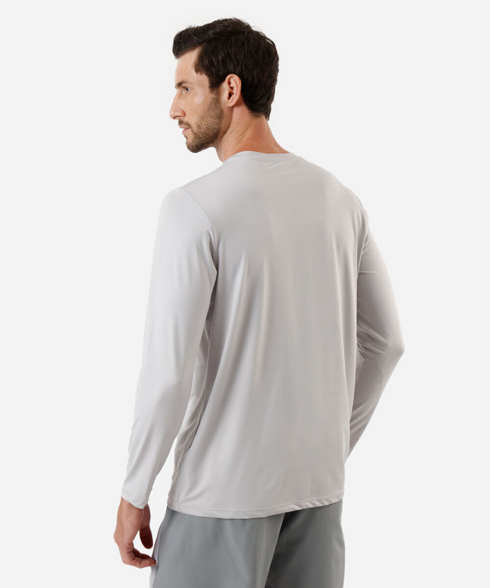 camiseta esportiva masculina manga longa com proteção uv cinza