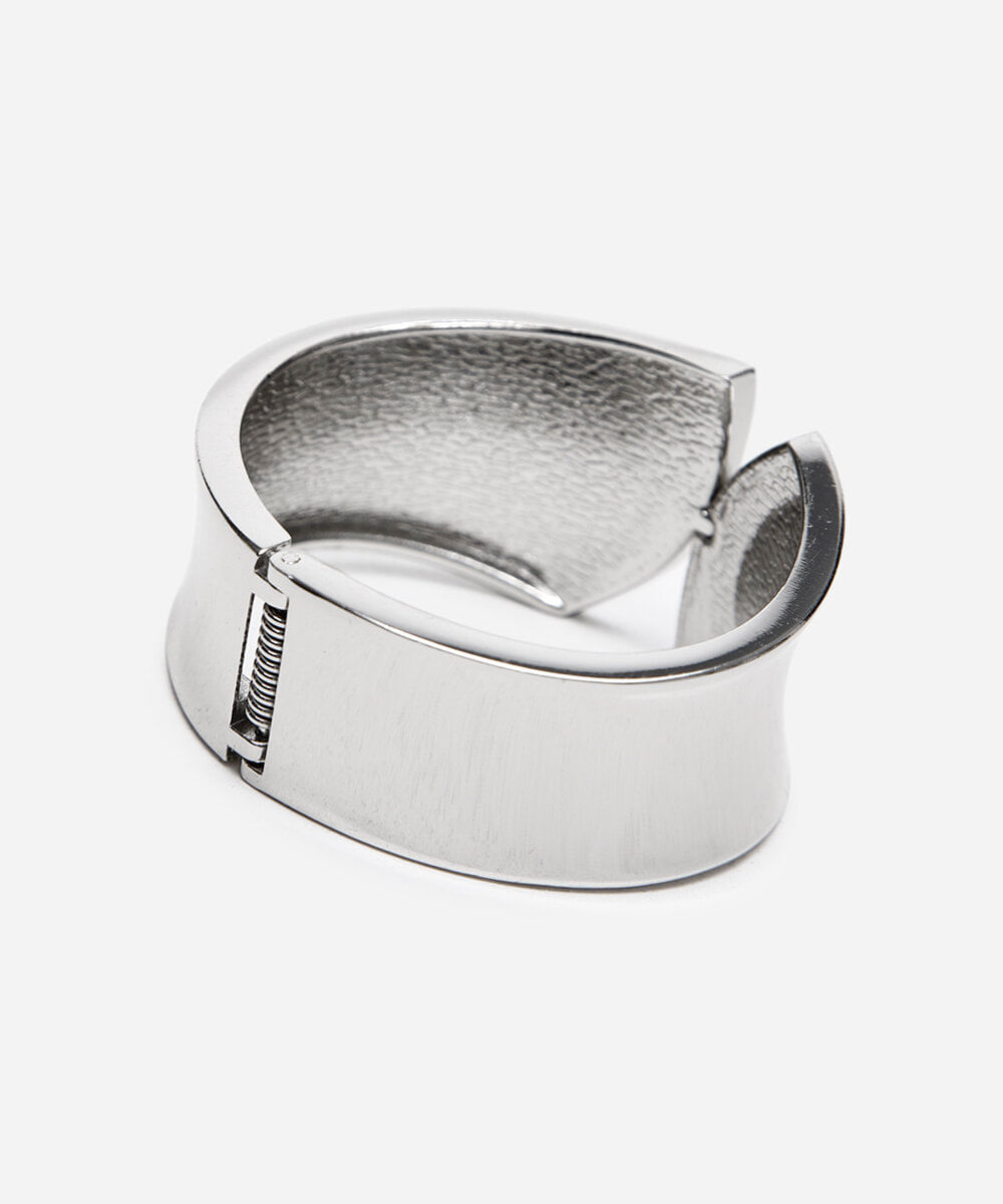 bracelete arredondado prateado
