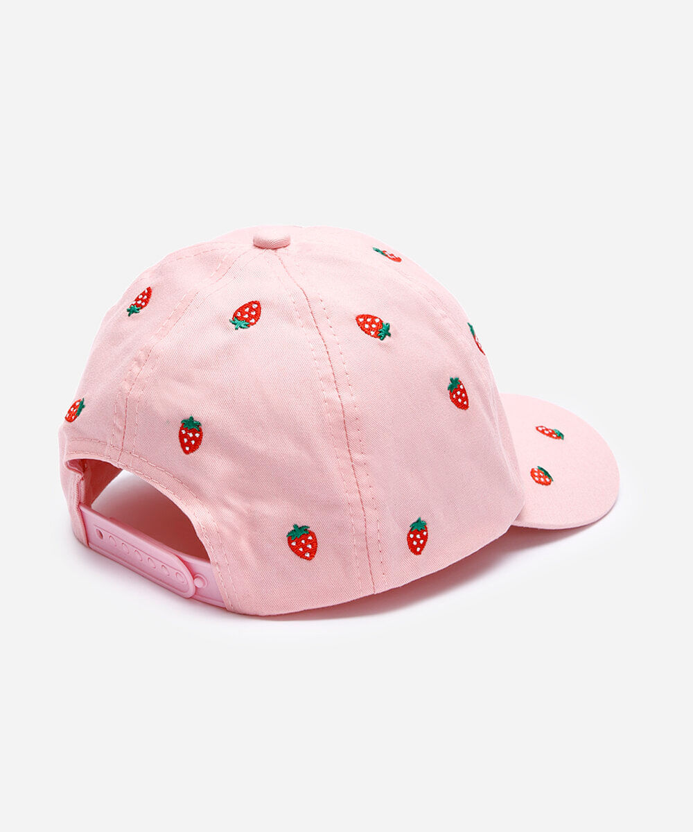 boné infantil com bordado de morango rosa