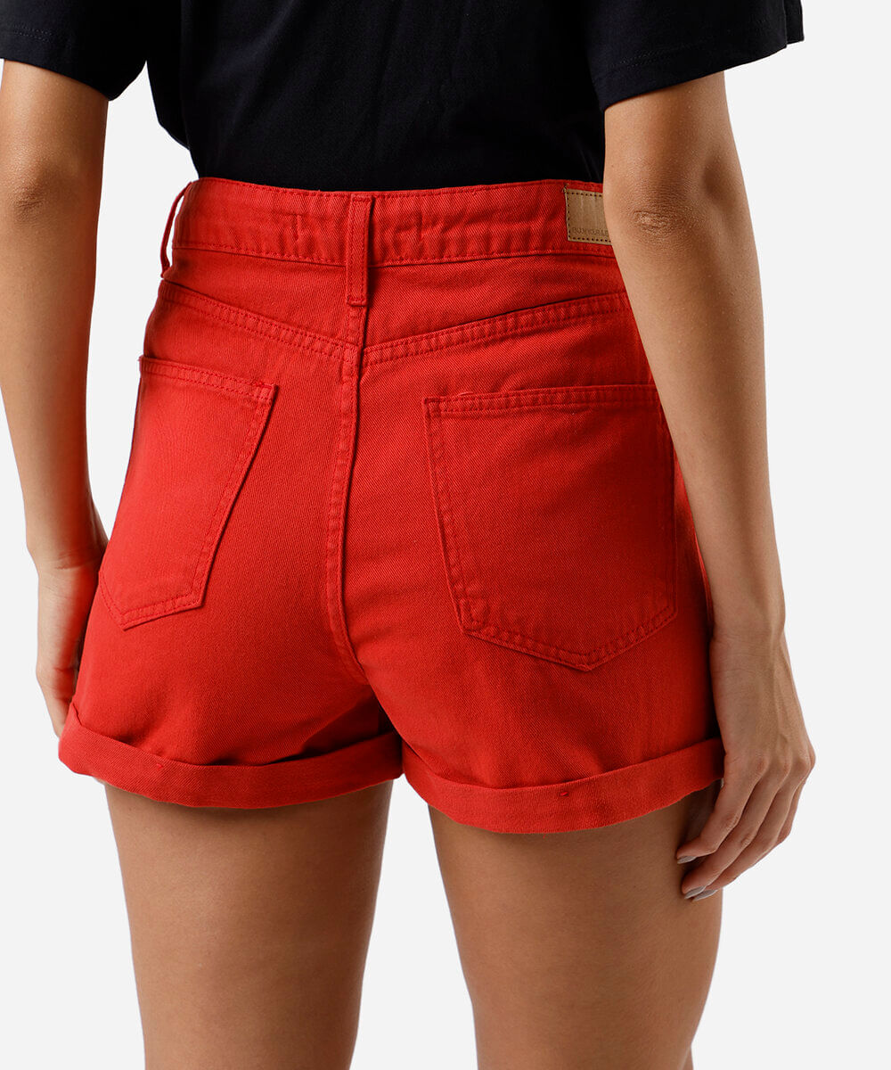 short mom feminino de sarja vermelho
