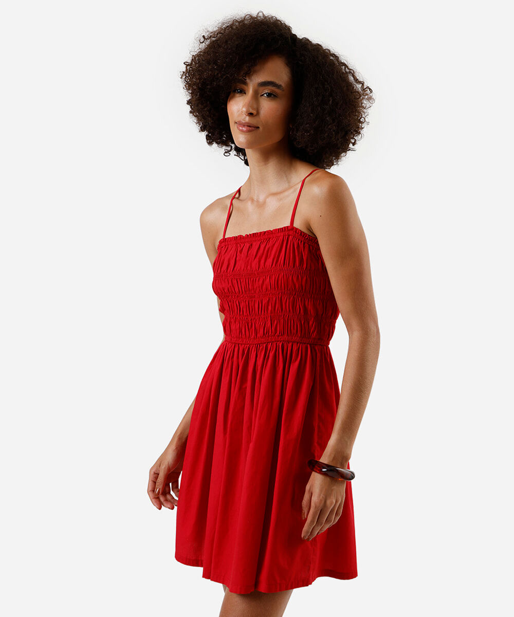vestido evasê feminino com pregas vermelho