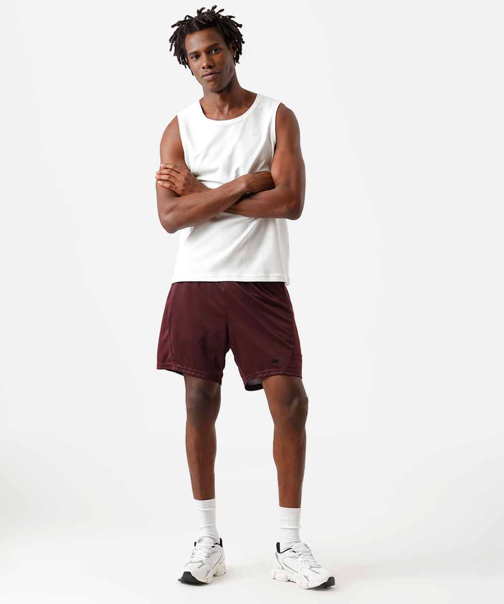 short masculino esportivo com bermuda interna texturizado vinho