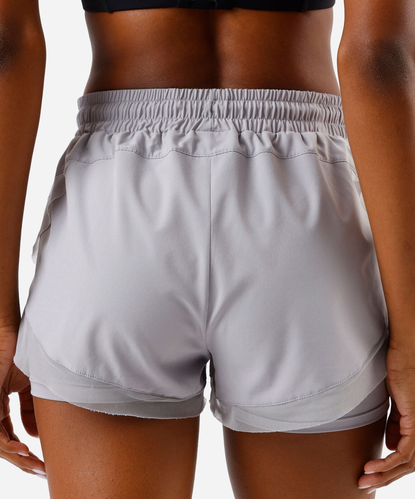 short feminino esportivo com tule cinza