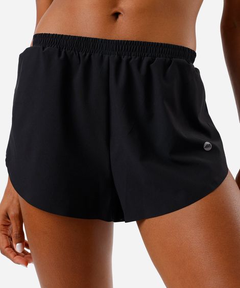 short feminino esportivo com recortes preto