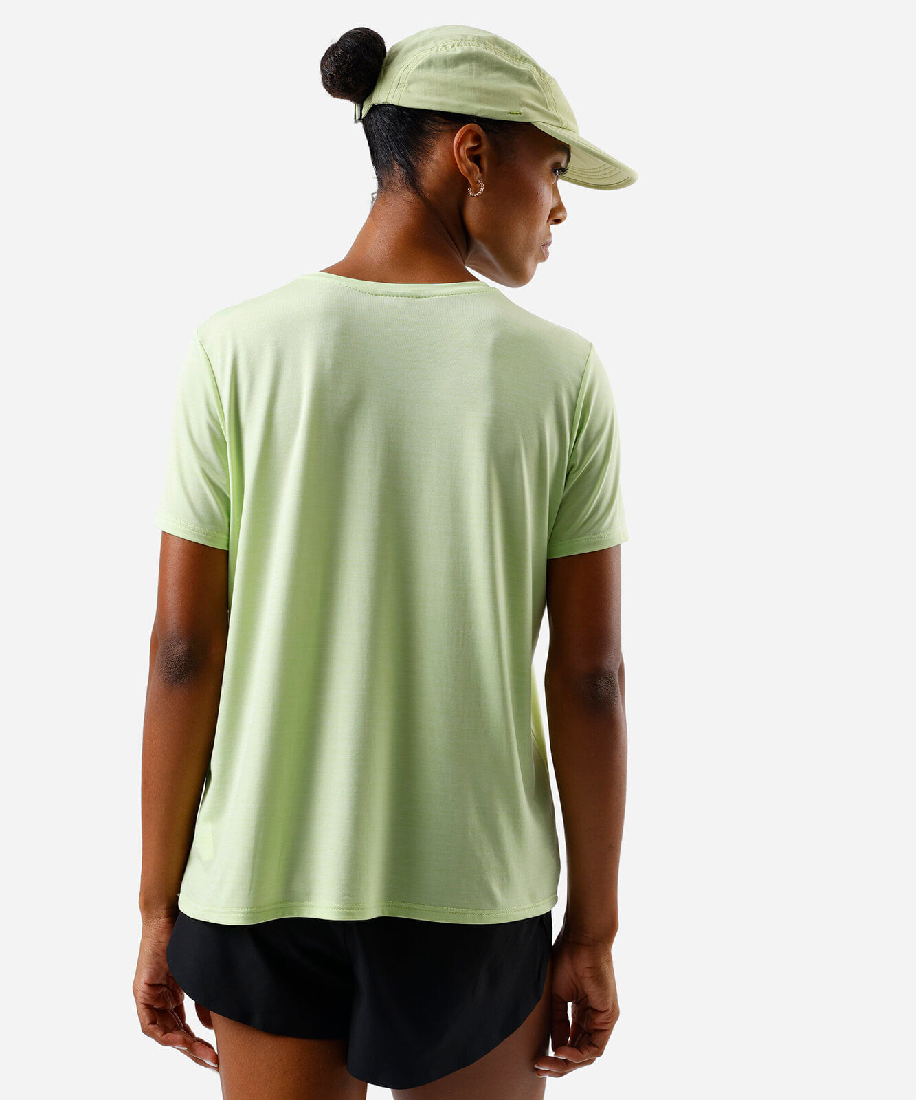 camiseta esportiva feminina de poliamida respirável verde