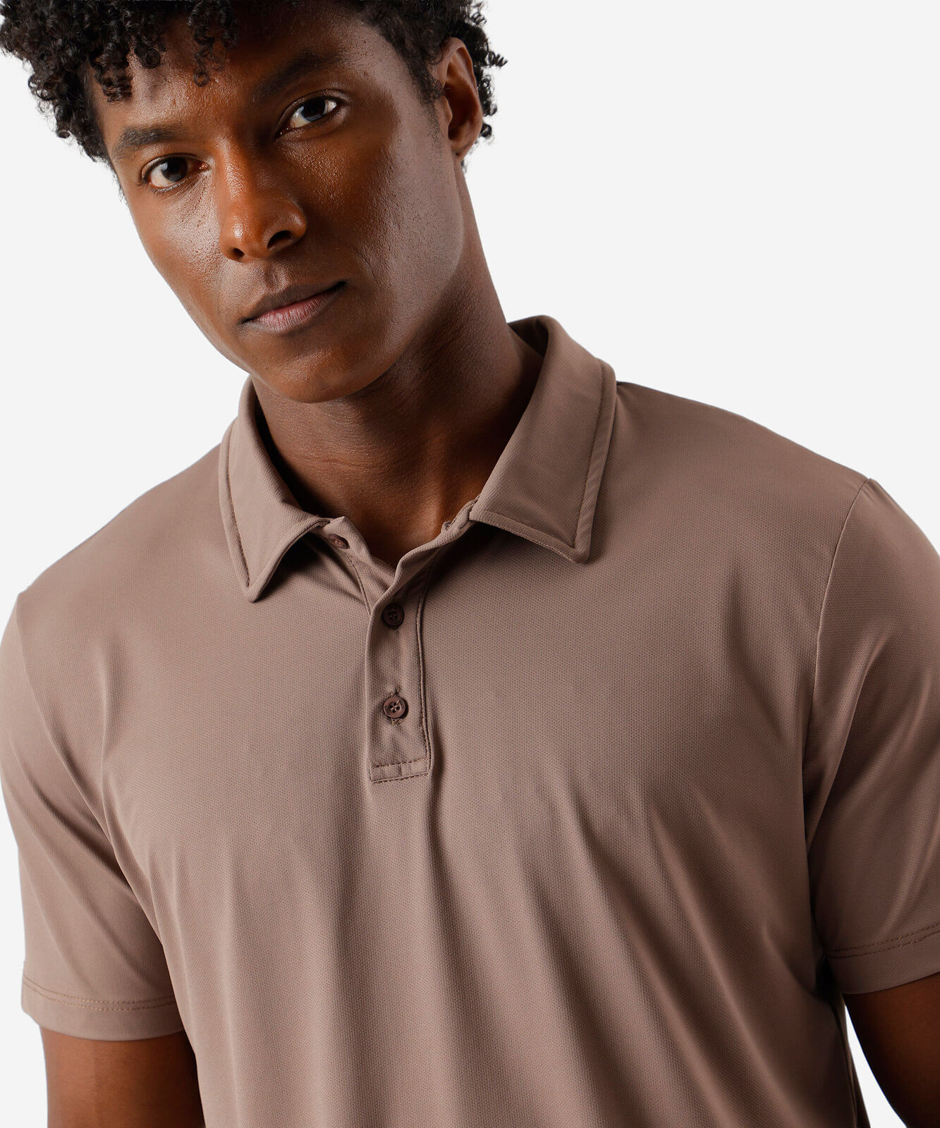polo esportiva masculina manga curta marrom
