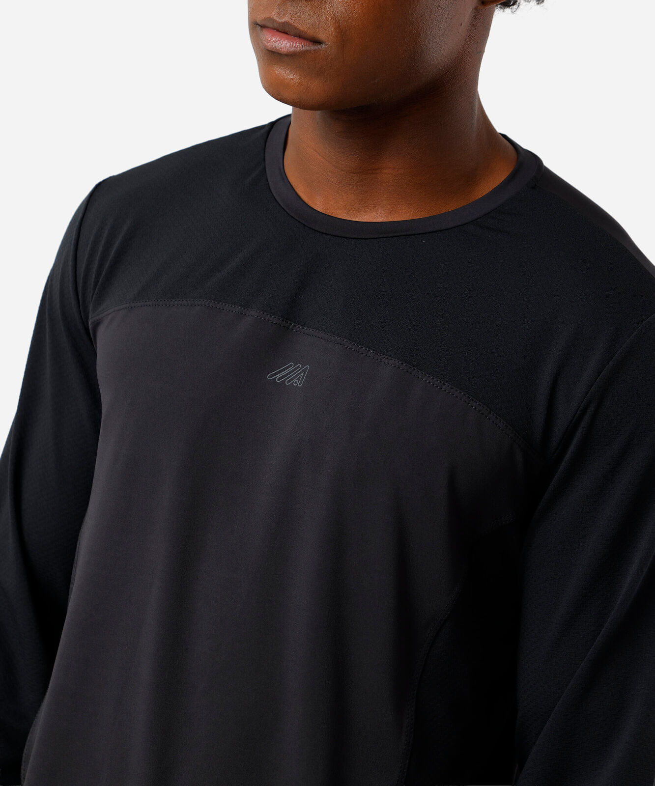 camiseta masculina manga longa slim recorte preta