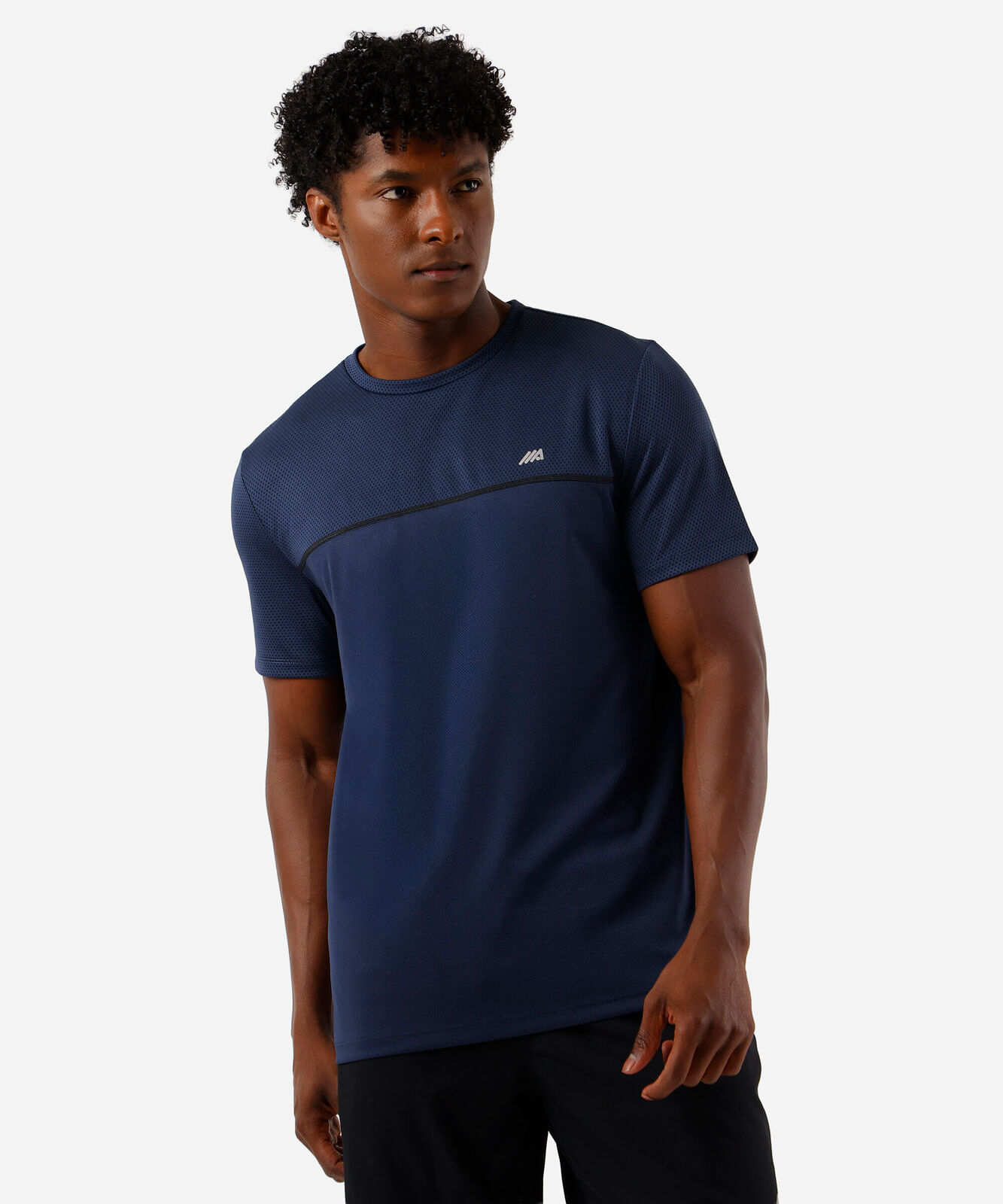 camiseta masculina recorte azul