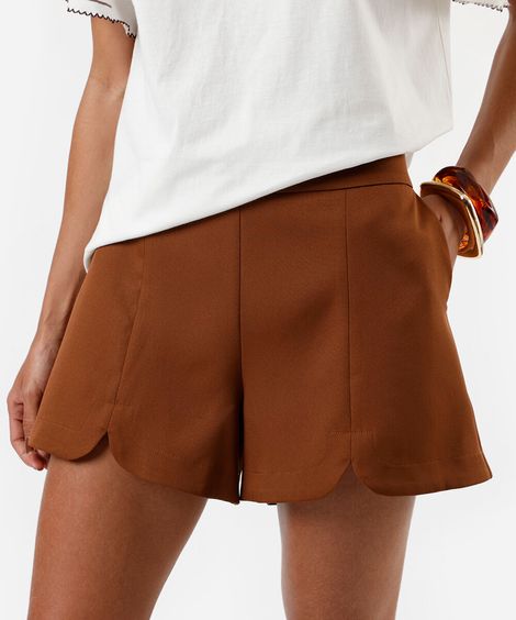 short de alfaiataria feminino com fendas marrom