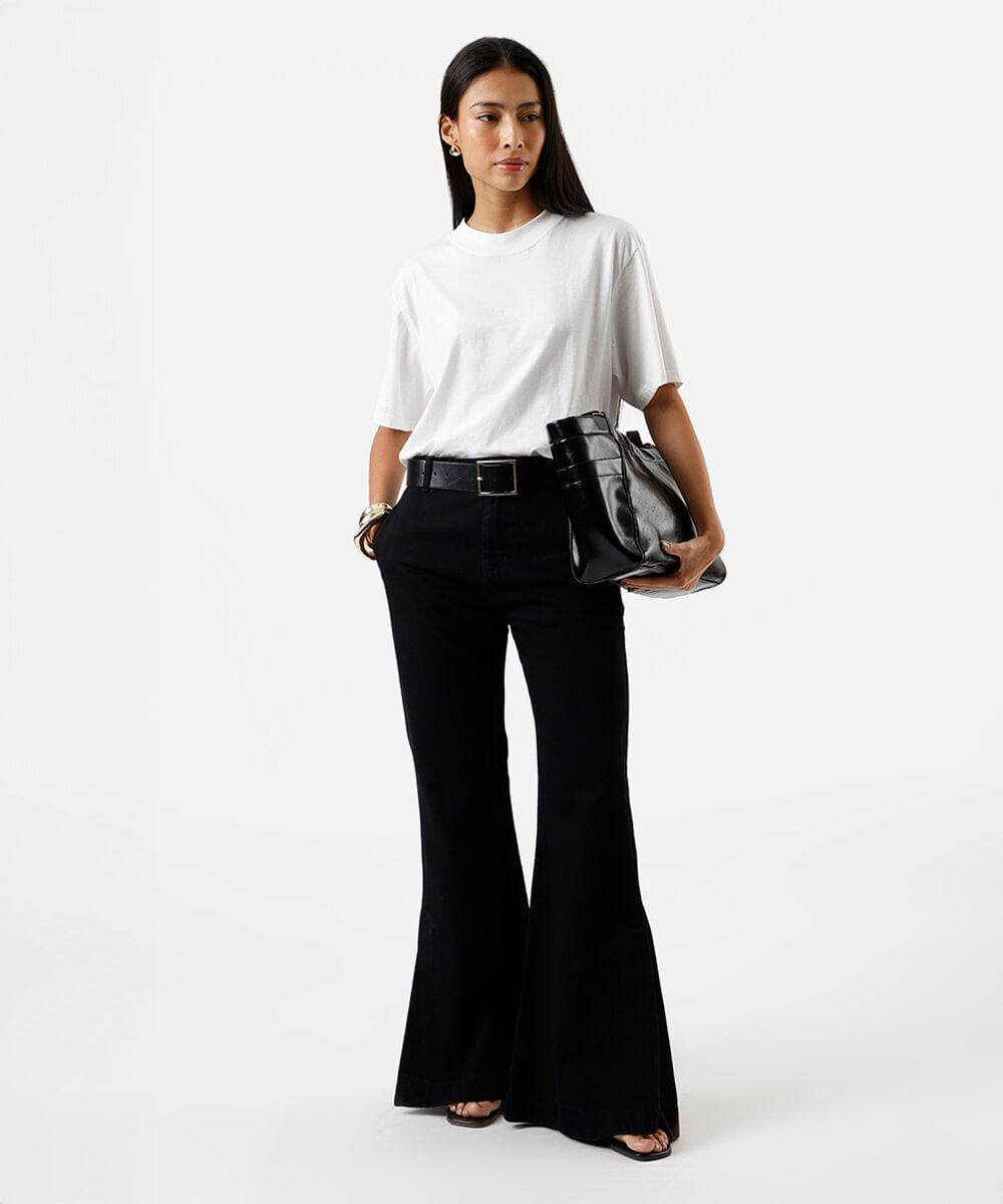 calça flare feminina jeans com fendas preta