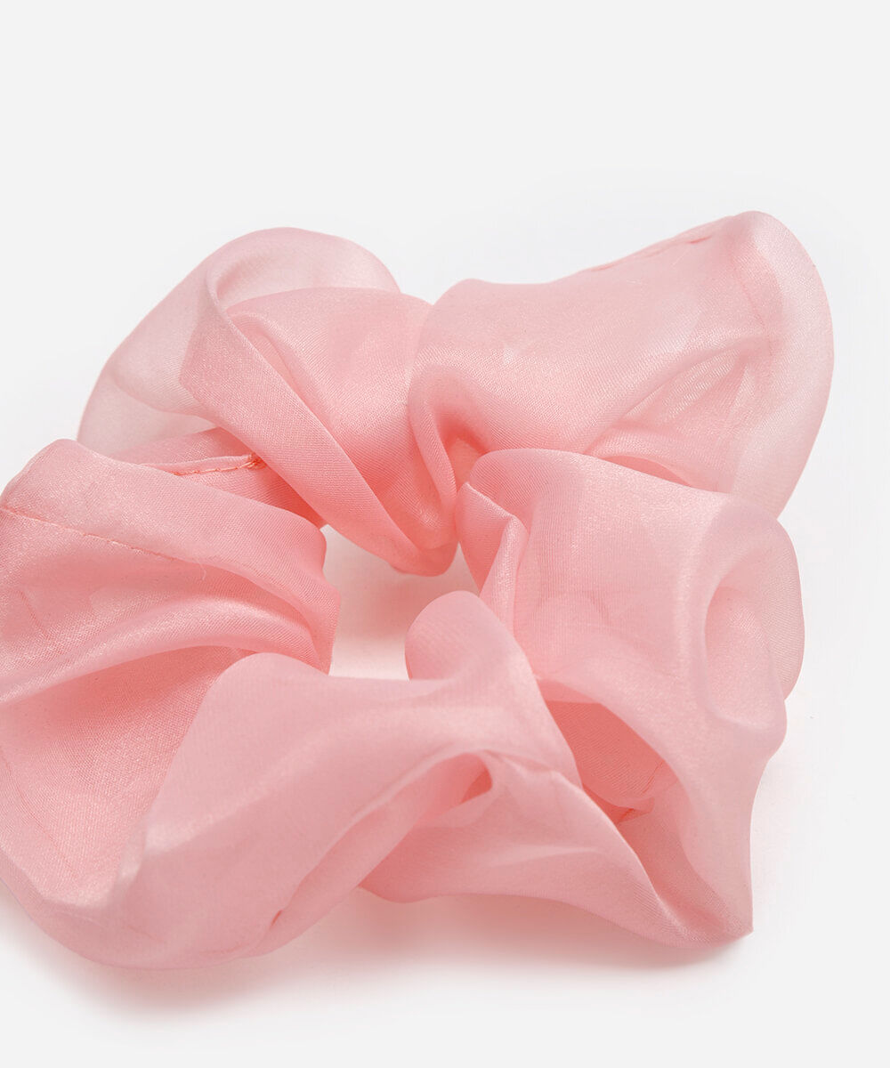 scrunchie de organza drapeada rosa