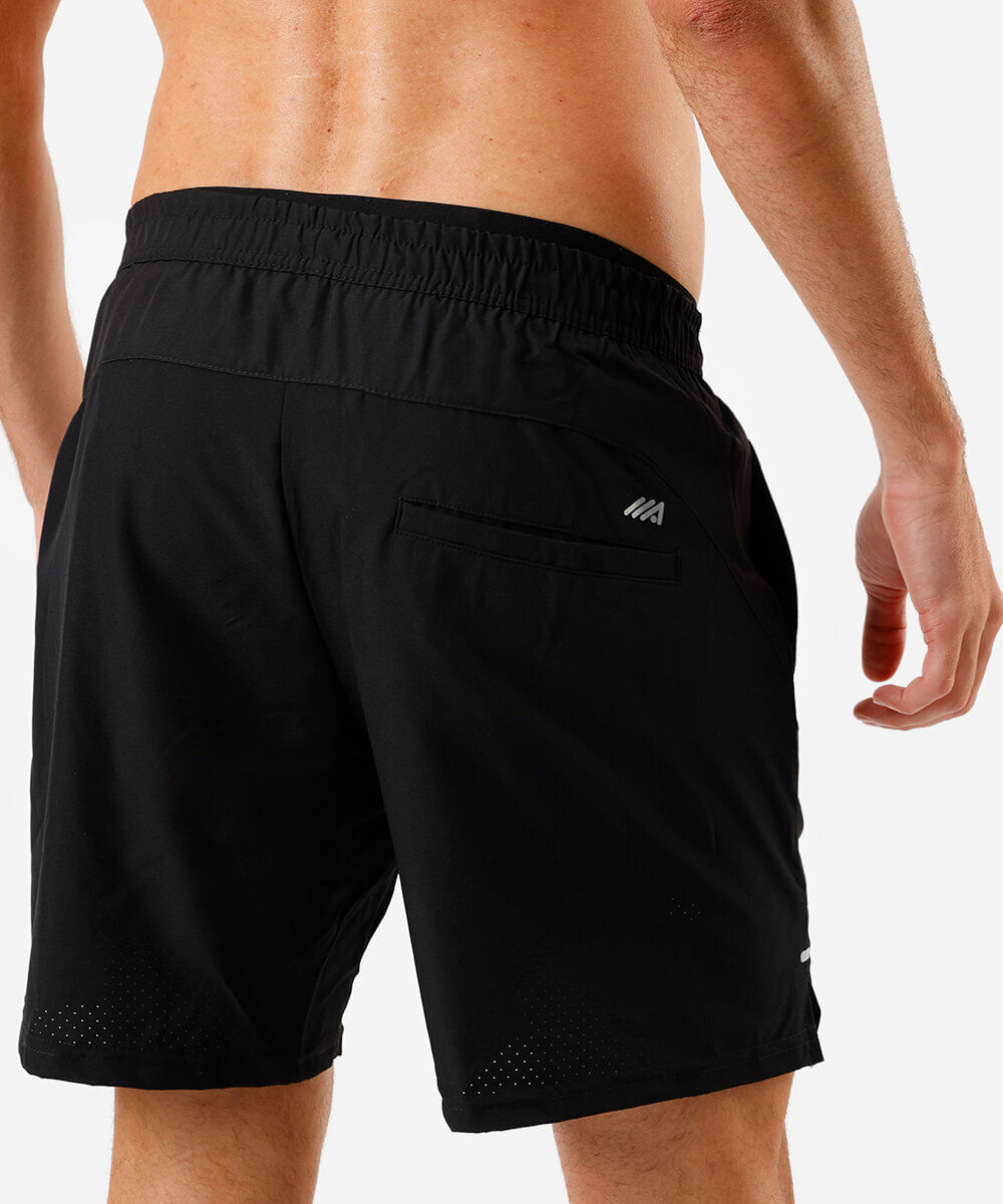 short masculino esportivo com recorte preto