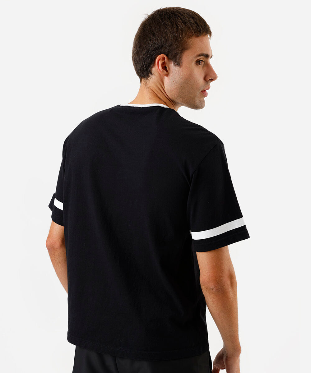 camiseta masculina college relaxed fit preta