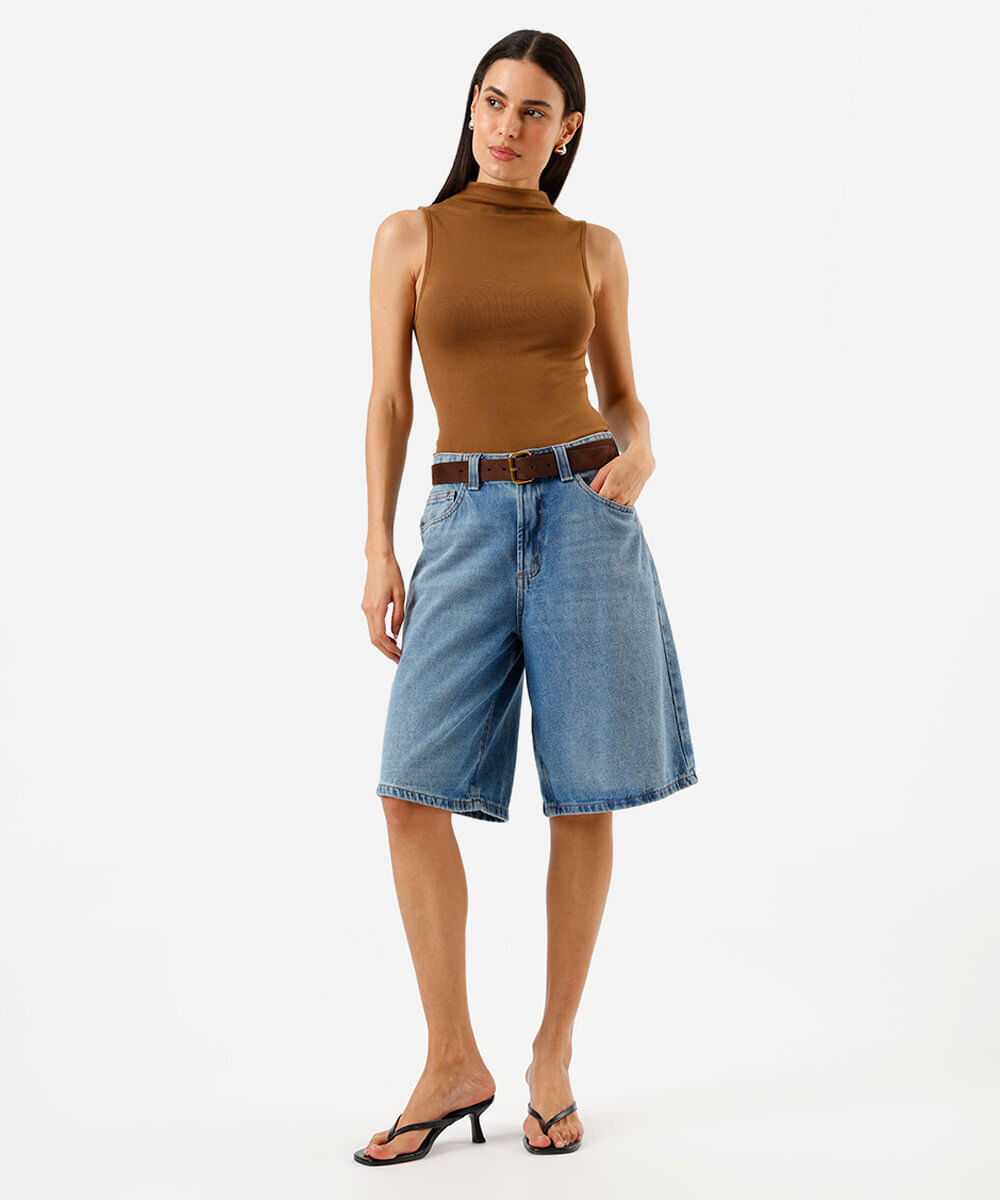 Blusa feminina gola alta canelada marrom