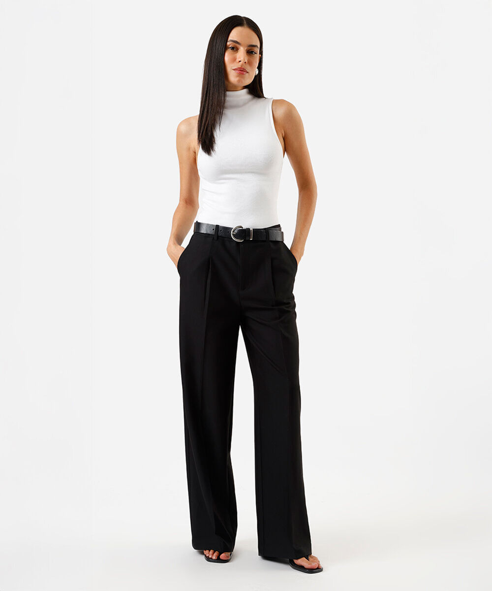 Blusa feminina gola alta canelada off white