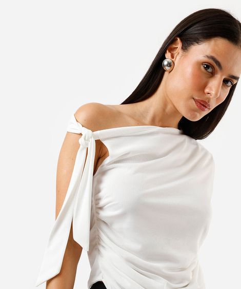 blusa feminina de tule franzida com amarração off white