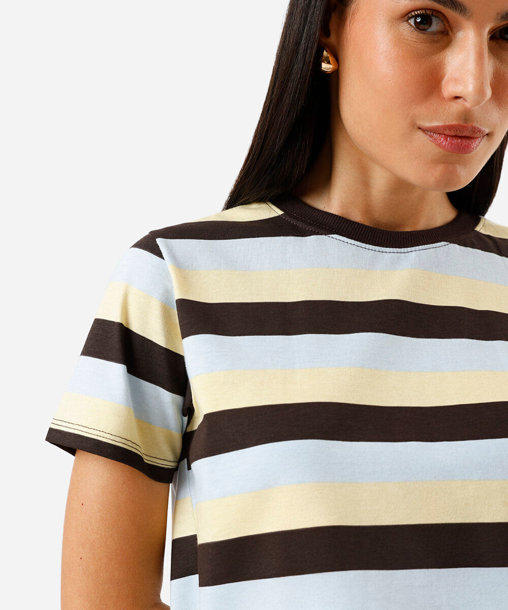 camiseta feminina de algodão listrada colorida