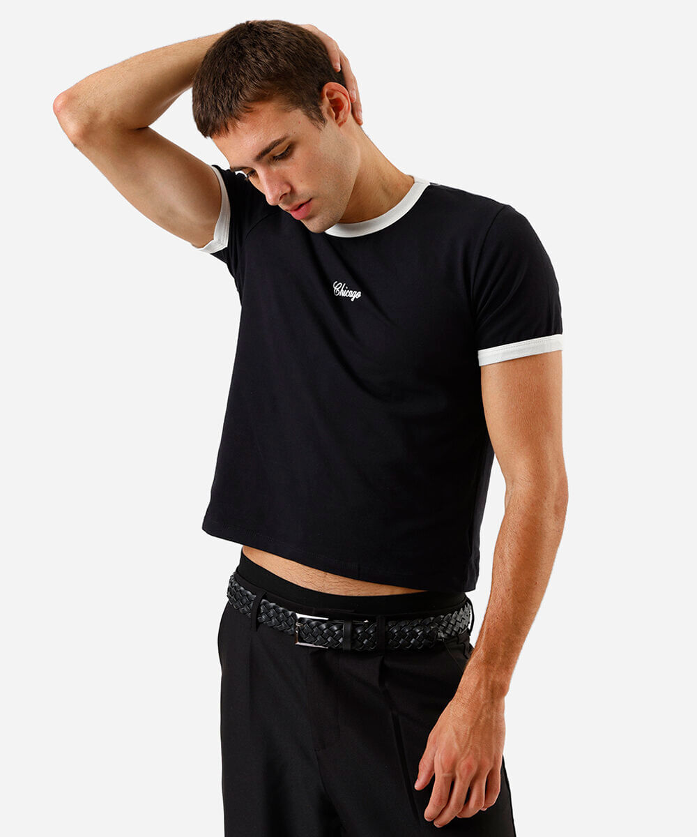 camiseta muscle fit masculina de algodão estampada preta