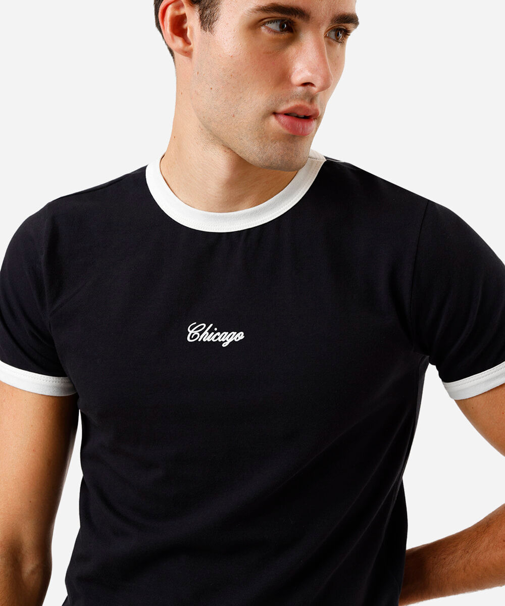 camiseta muscle fit masculina de algodão estampada preta