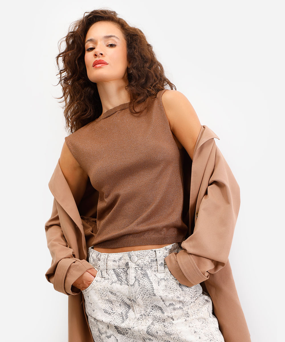 regata feminina de tricot com lurex marrom
