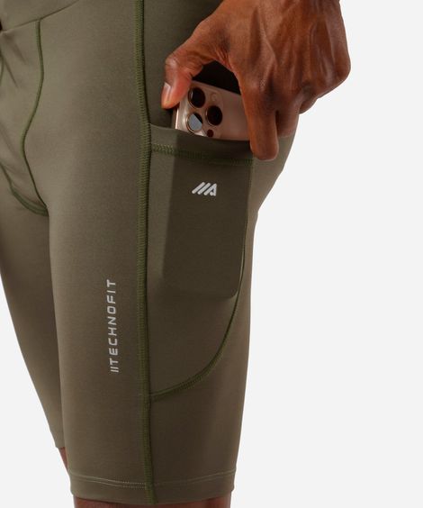 bermuda esportiva masculina de compressão verde