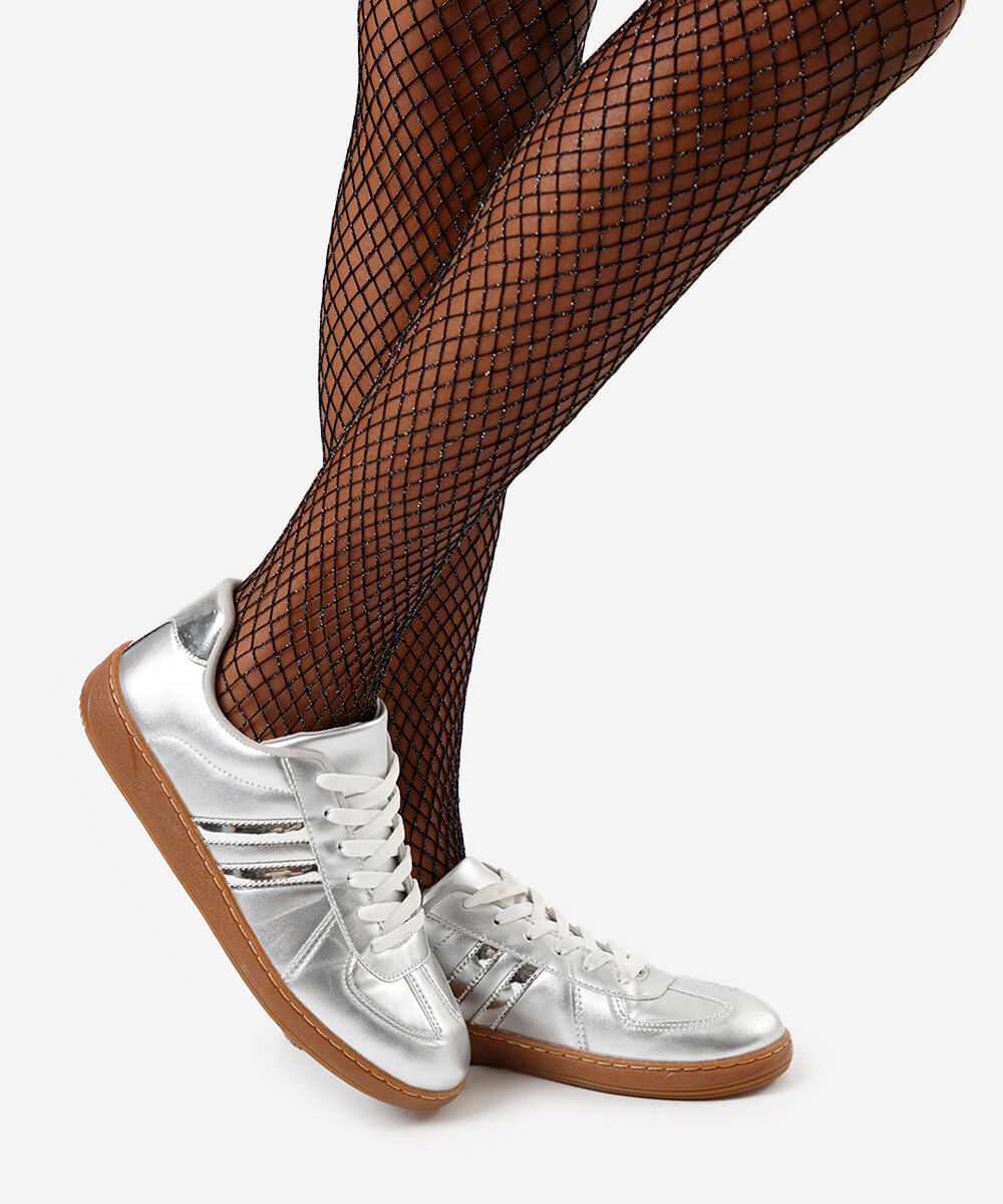 tênis casual com listras laterais ace prateado