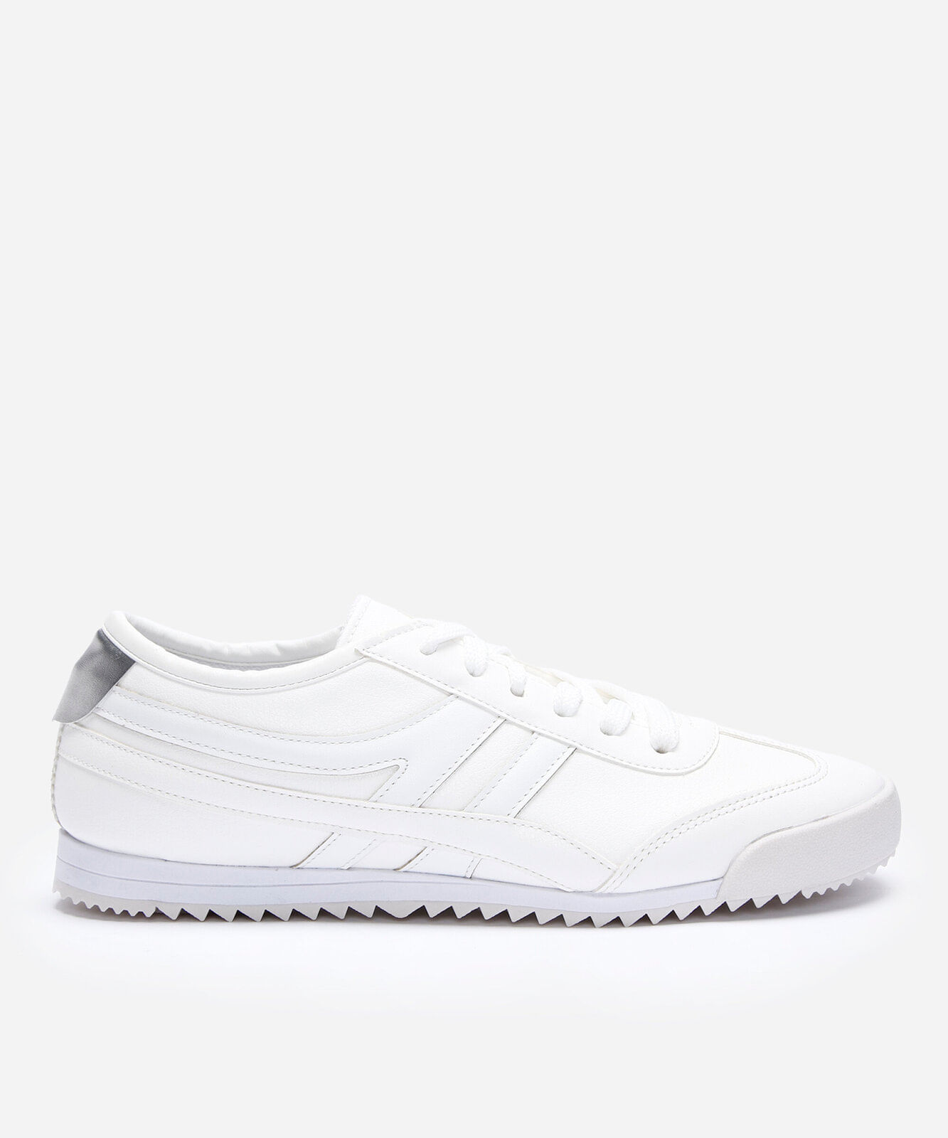 tênis casual com recortes branco