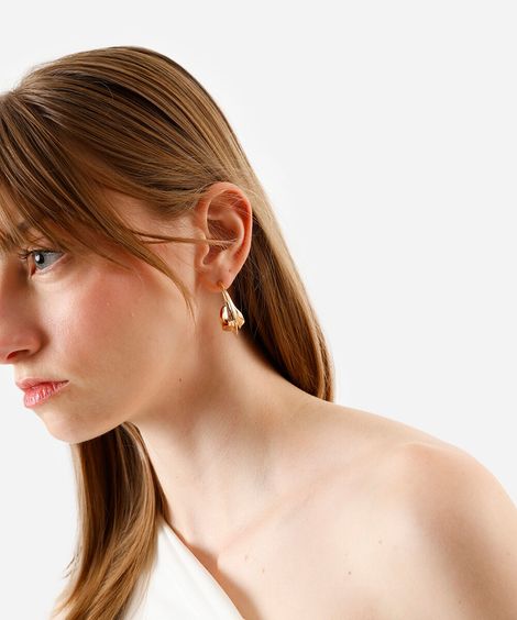 brinco argola orgânica dourada