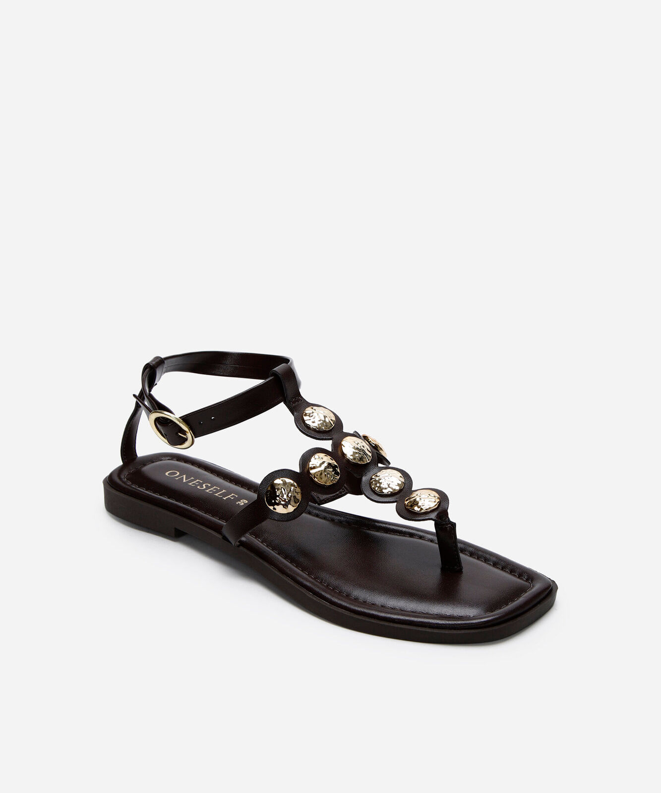 rasteirinha boho com tachas oneself  marrom