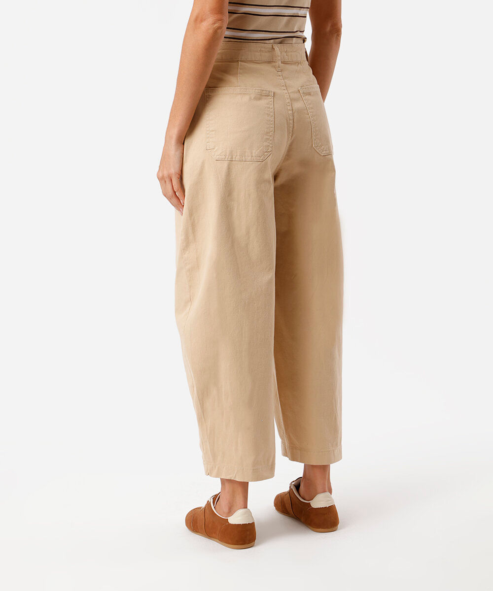 calça feminina sarja baggy pregas bege