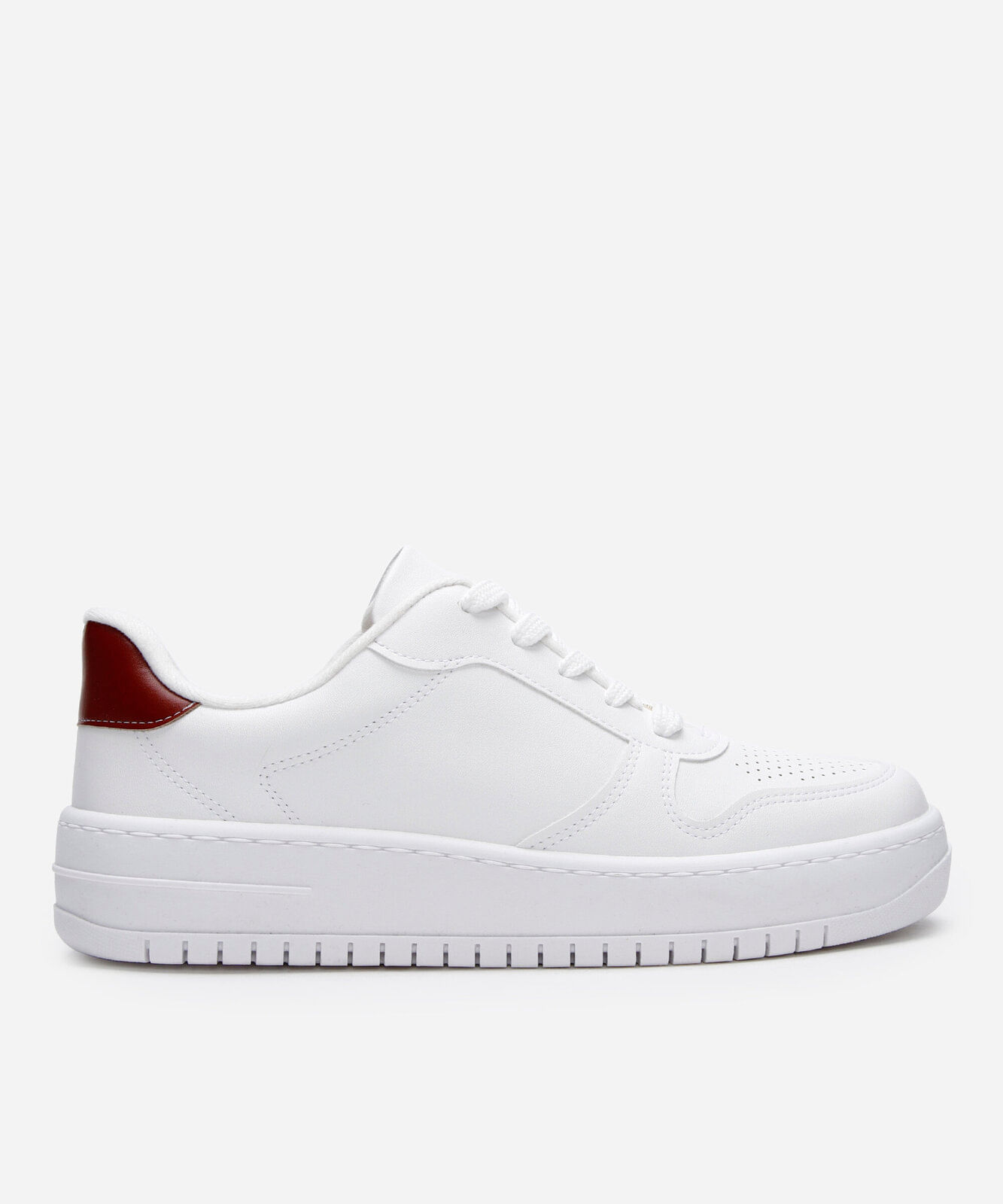 tênis causal com recortes vizzano branco