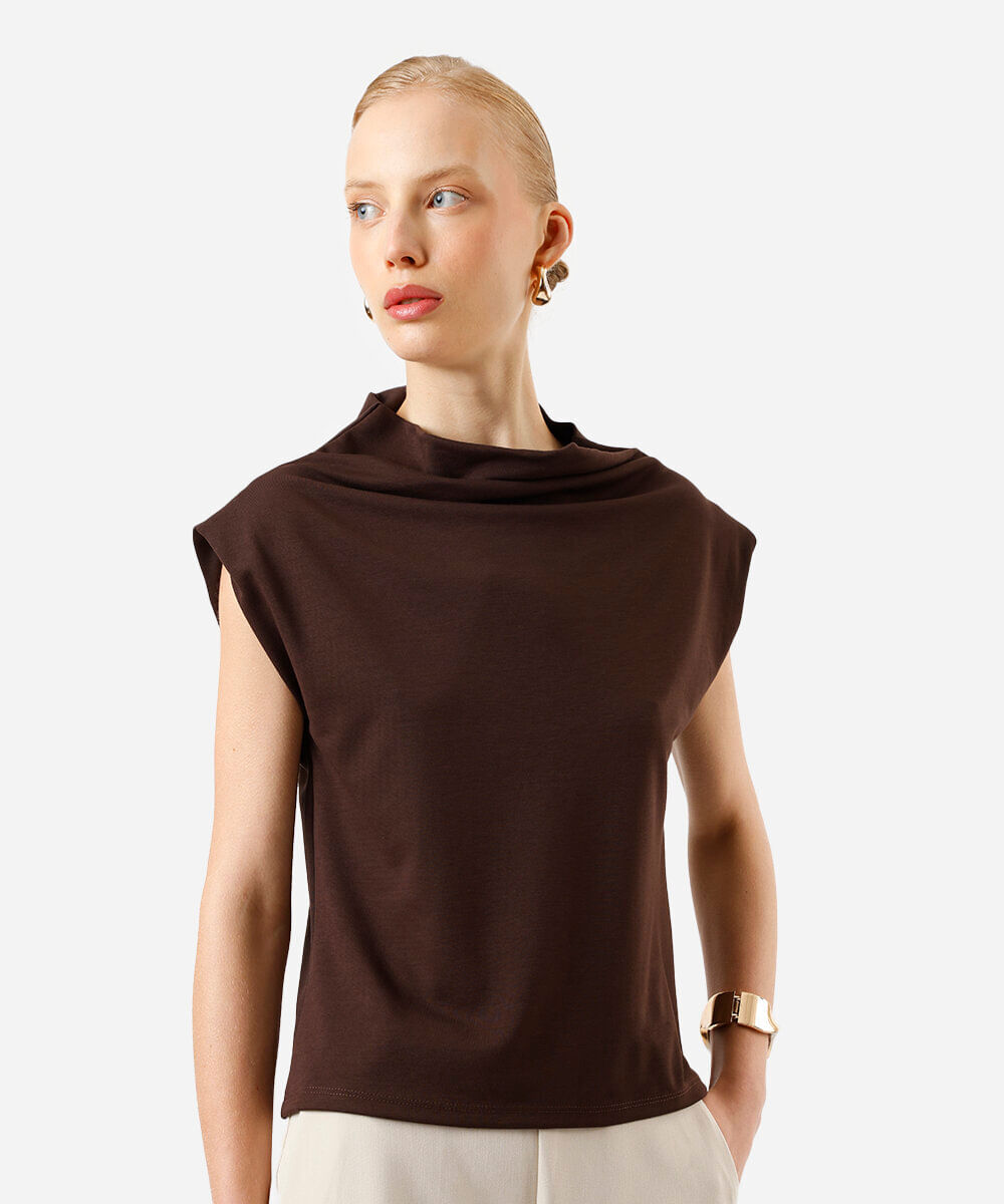 blusa feminina de viscose decote degagê marrom