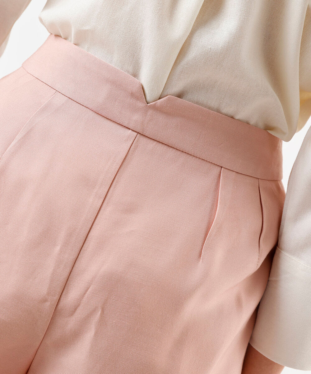 short curto feminino de alfaiataria rosa