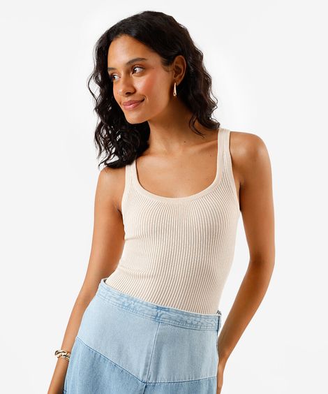 regata feminina de tricot canelada bege