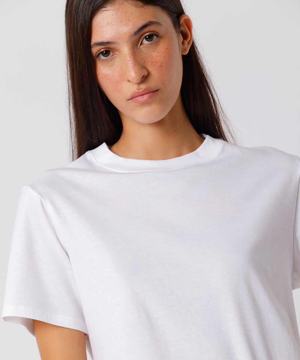 camiseta slim fit feminina de algodão pima mindset  branca