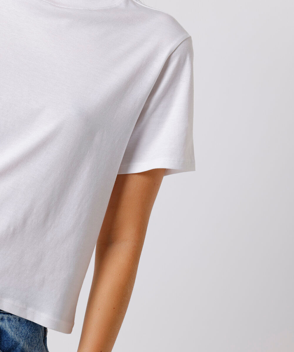camiseta slim fit feminina de algodão pima mindset  branca