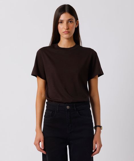 camiseta slim fit feminina de algodão pima mindset marrom