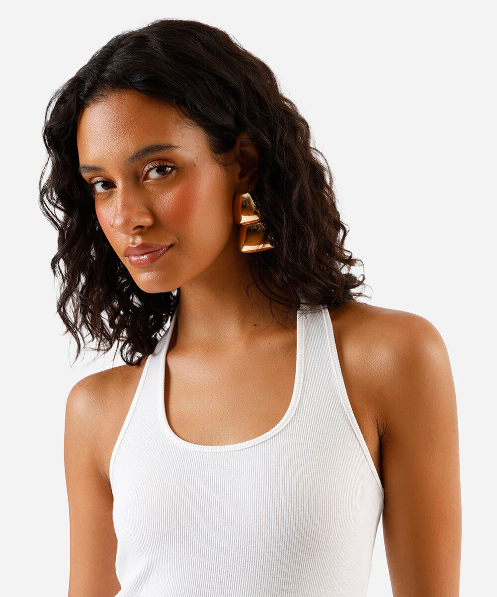 blusa frente única feminina decote u canelada off white