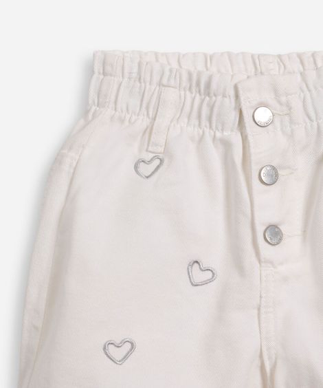 short infantil clochard bordado de coração off white