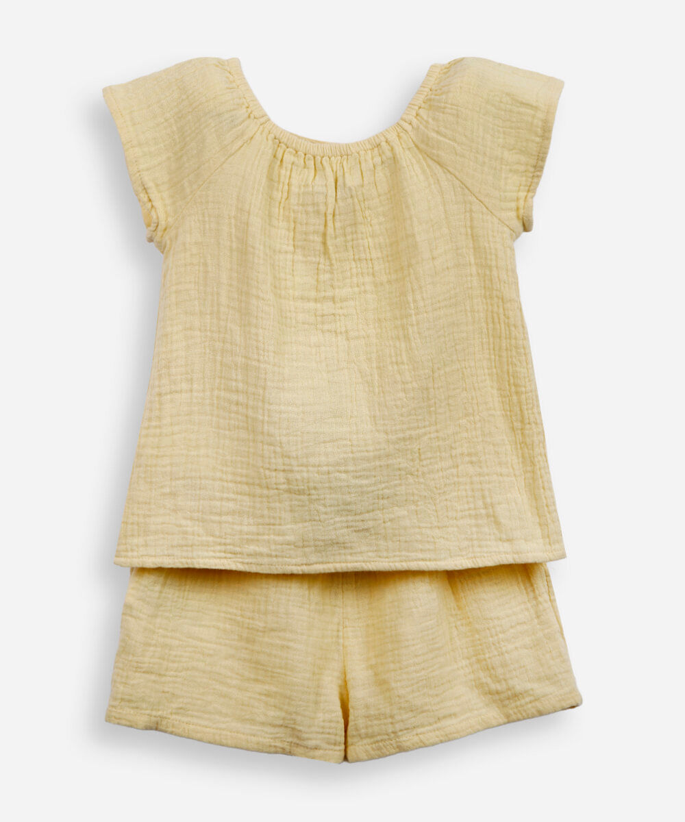 conjunto infantil manga curta leve amarelo