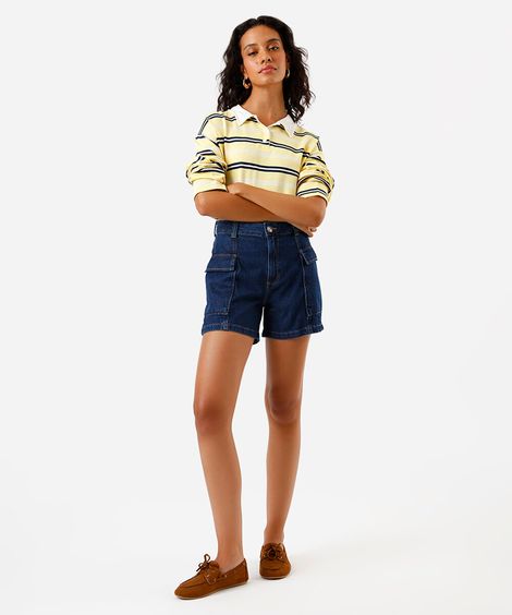 short mom feminino de sarja bolso cargo azul