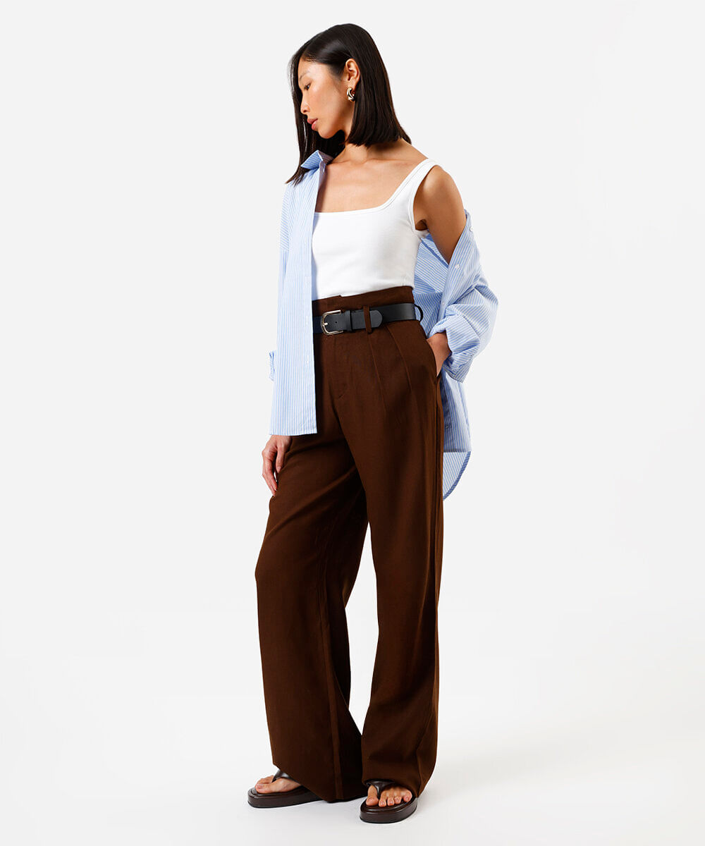 regata feminina decote quadrado off white
