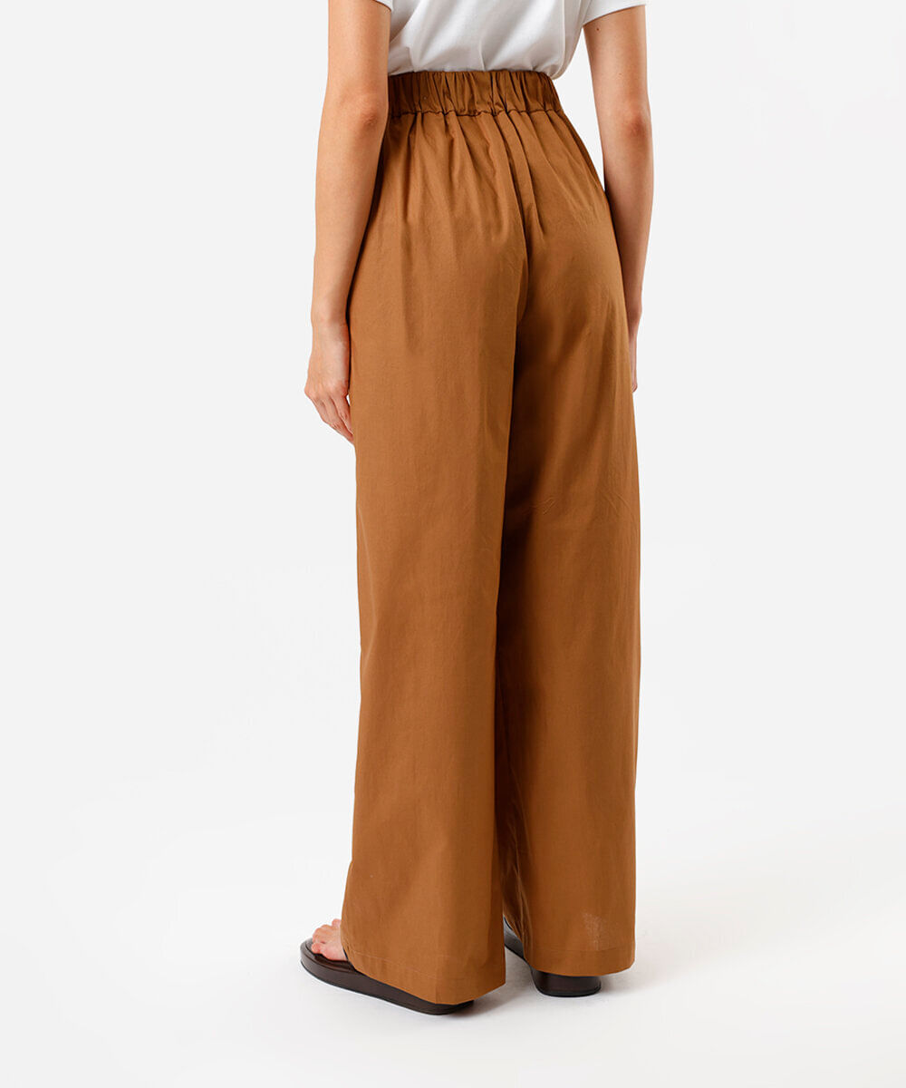 calça reta de algodão com amarração marrom