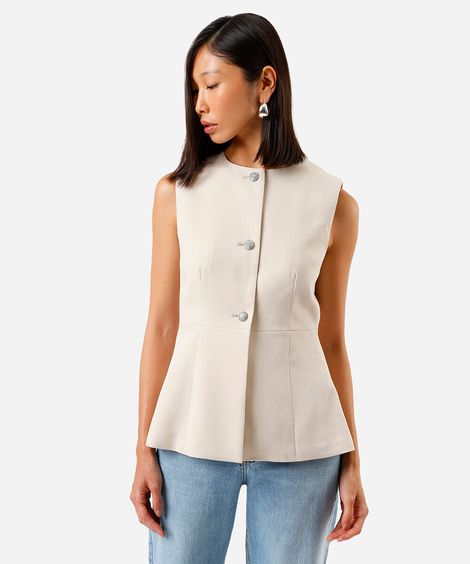 colete feminino de alfaiataria com botões de strass bege