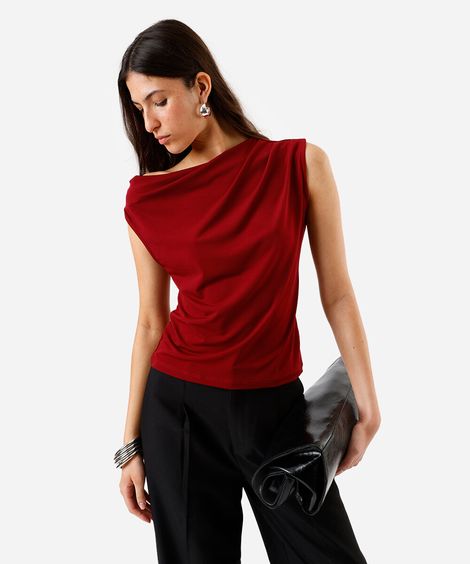 blusa feminina franzida assimétrica vinho