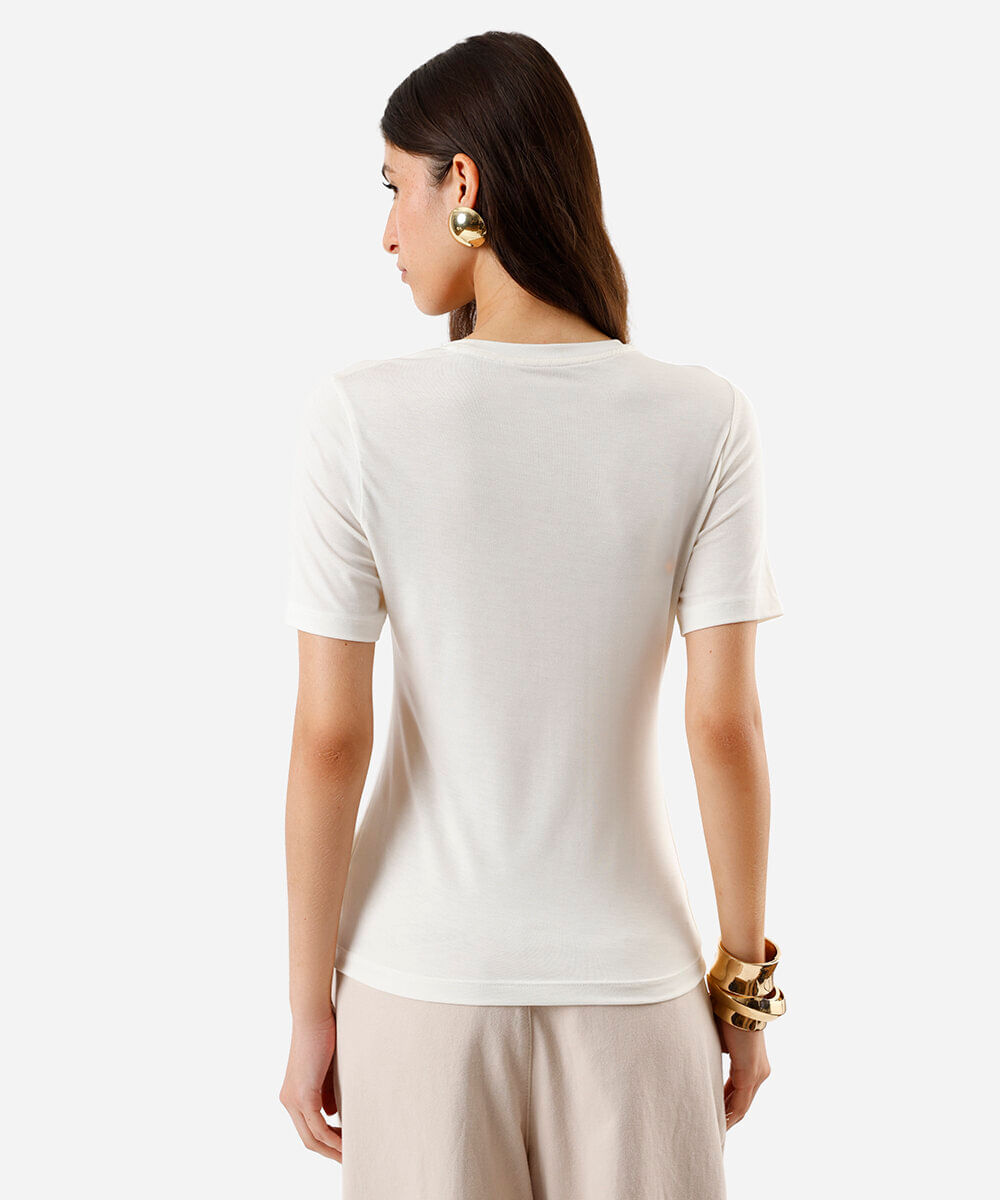 camiseta feminina básica baby look em liocel off white