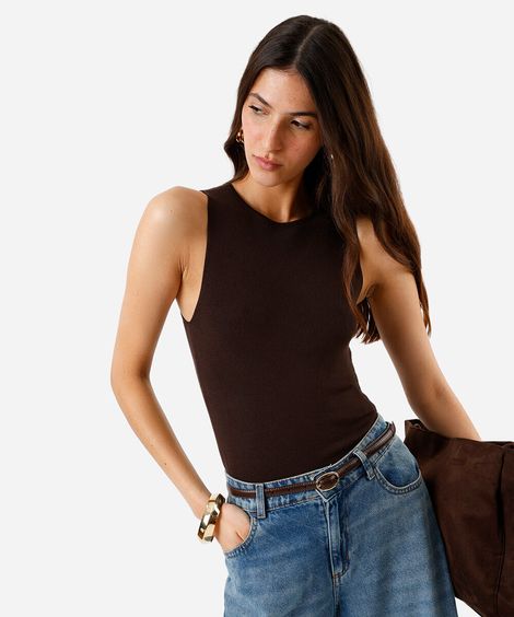 regata de tricot decote redondo marrom