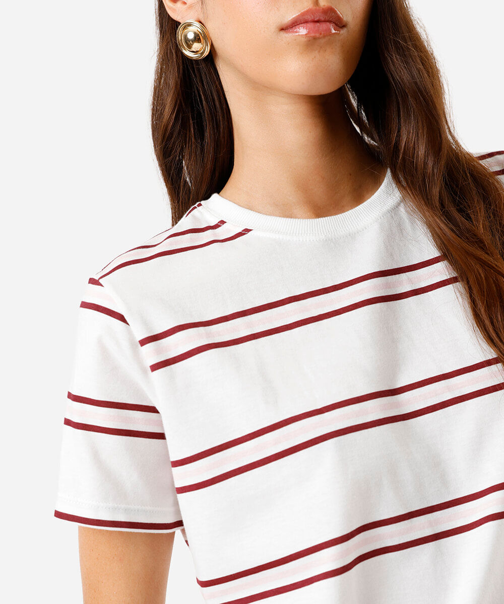 camiseta feminina listrada off white